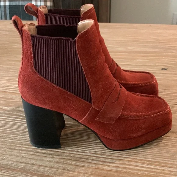 Steve Madden Suede Ankle Boots - Picture 3 of 12